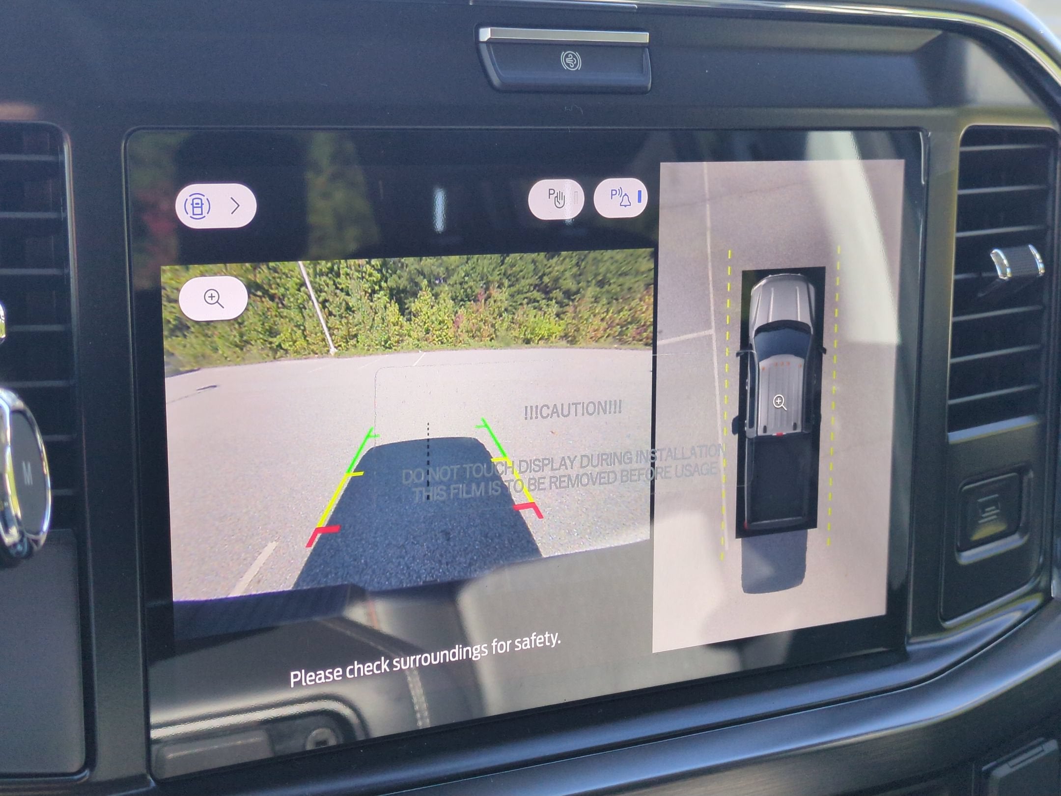 2027 Ford Super Duty F-250 SRW LARIAT
