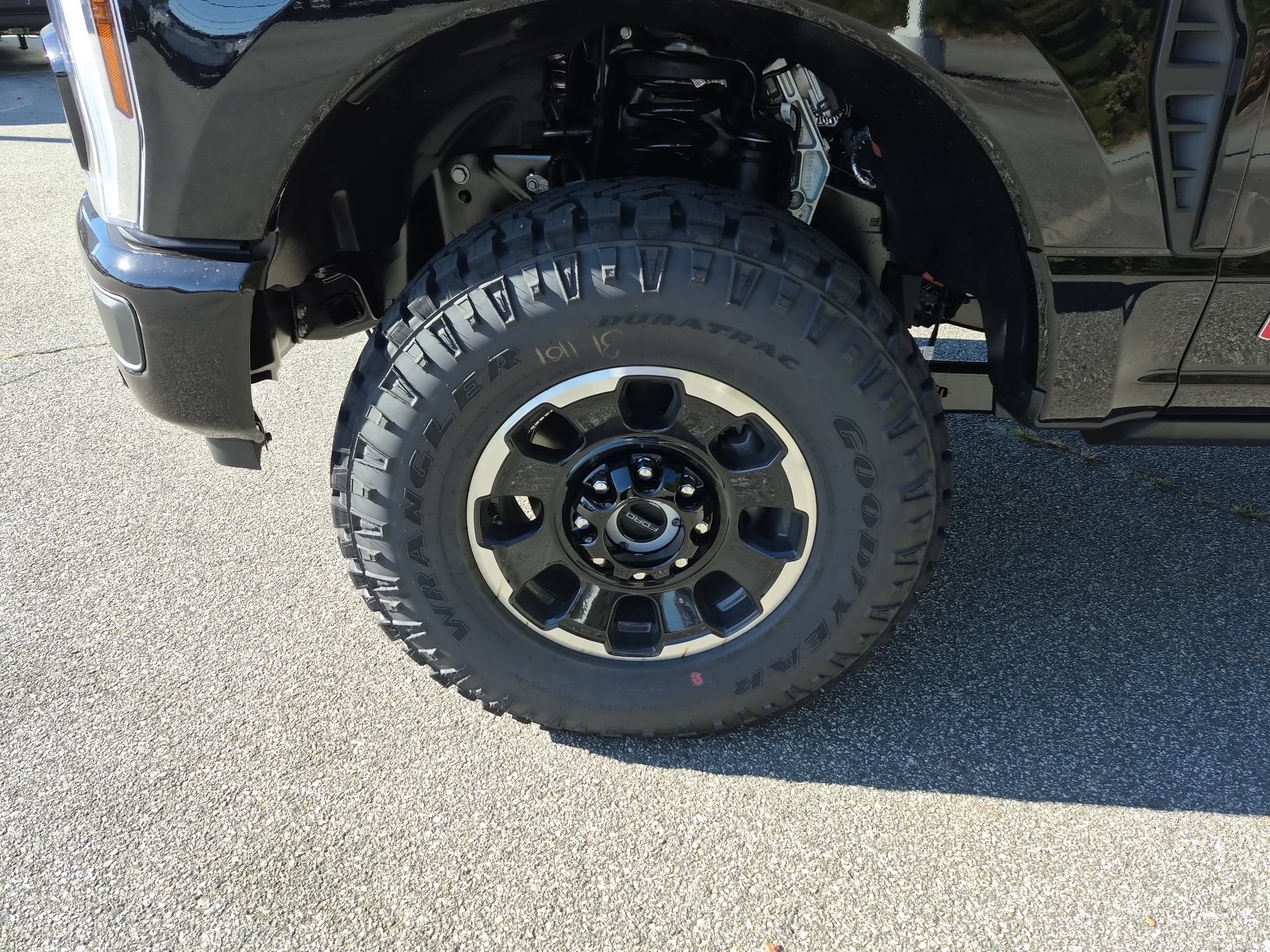 2027 Ford Super Duty F-250 SRW Platinum