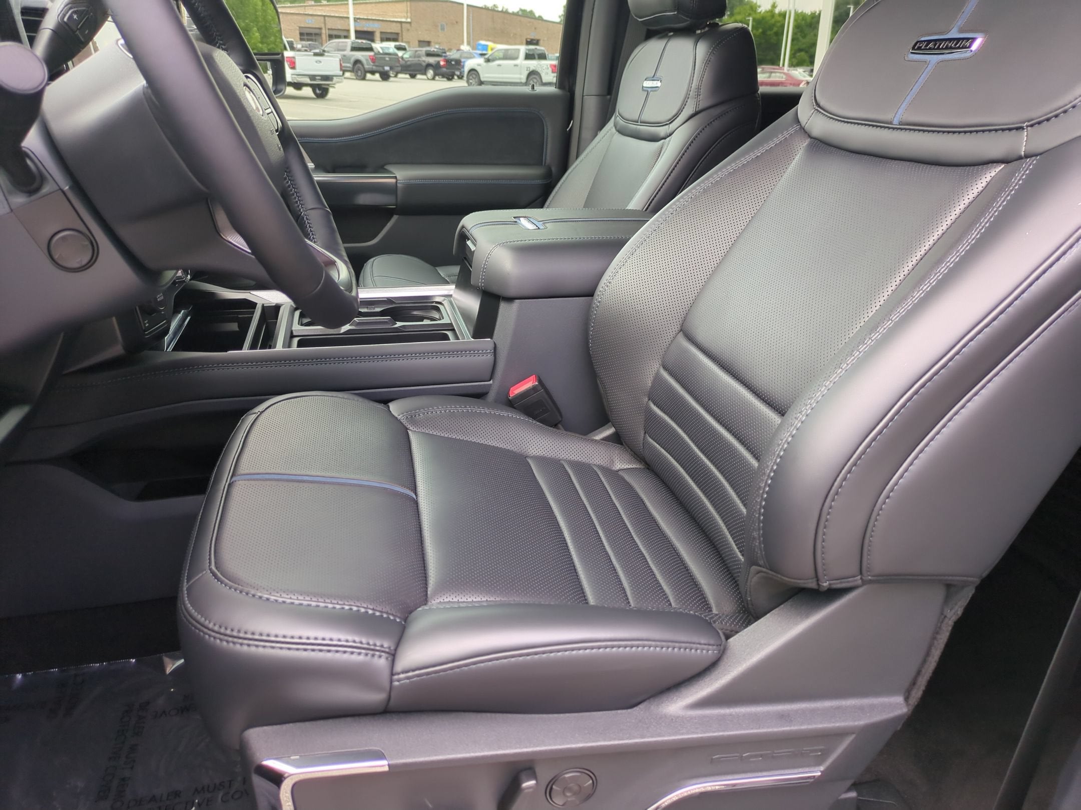 2026 Ford Super Duty F-250 SRW Platinum