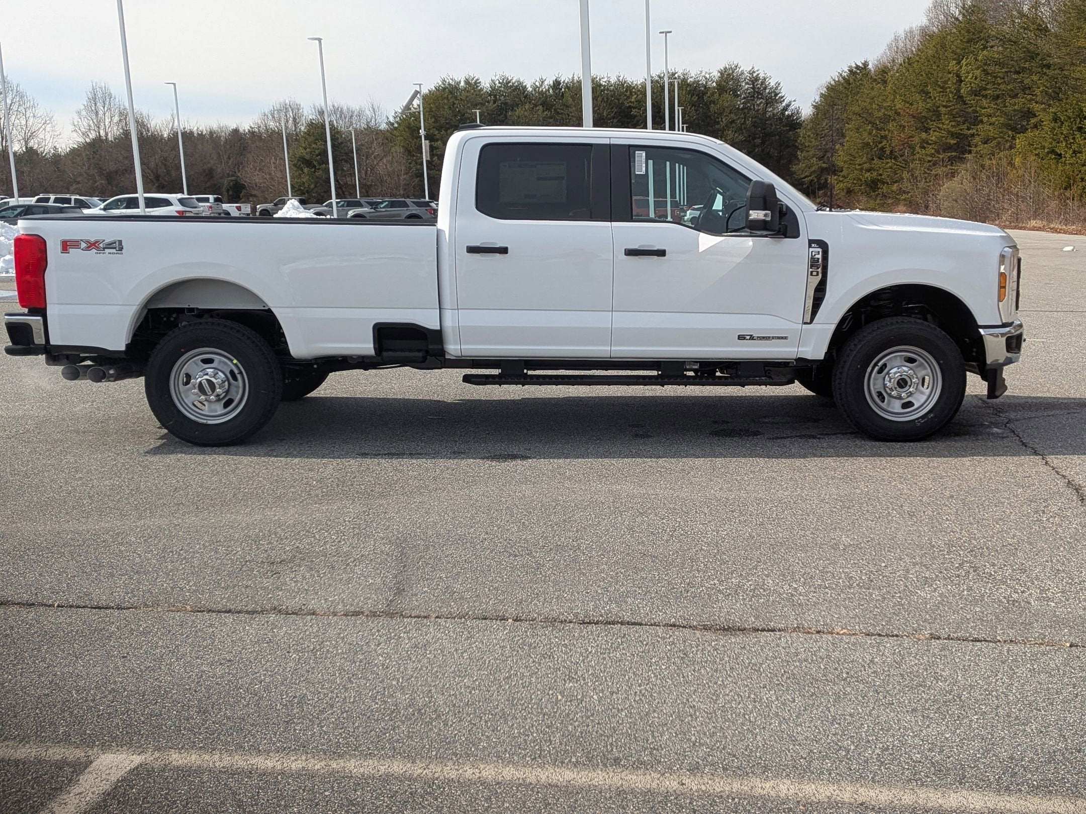 2026 Ford Super Duty F-350 SRW XL