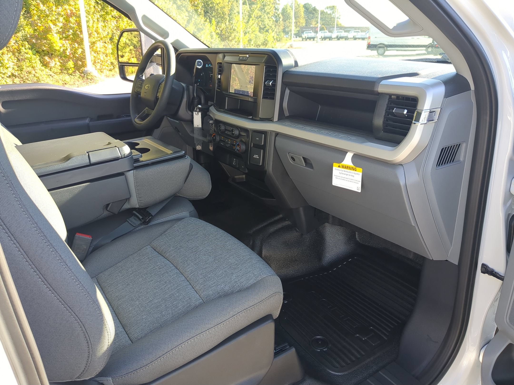 2027 Ford Super Duty F-450 DRW XL