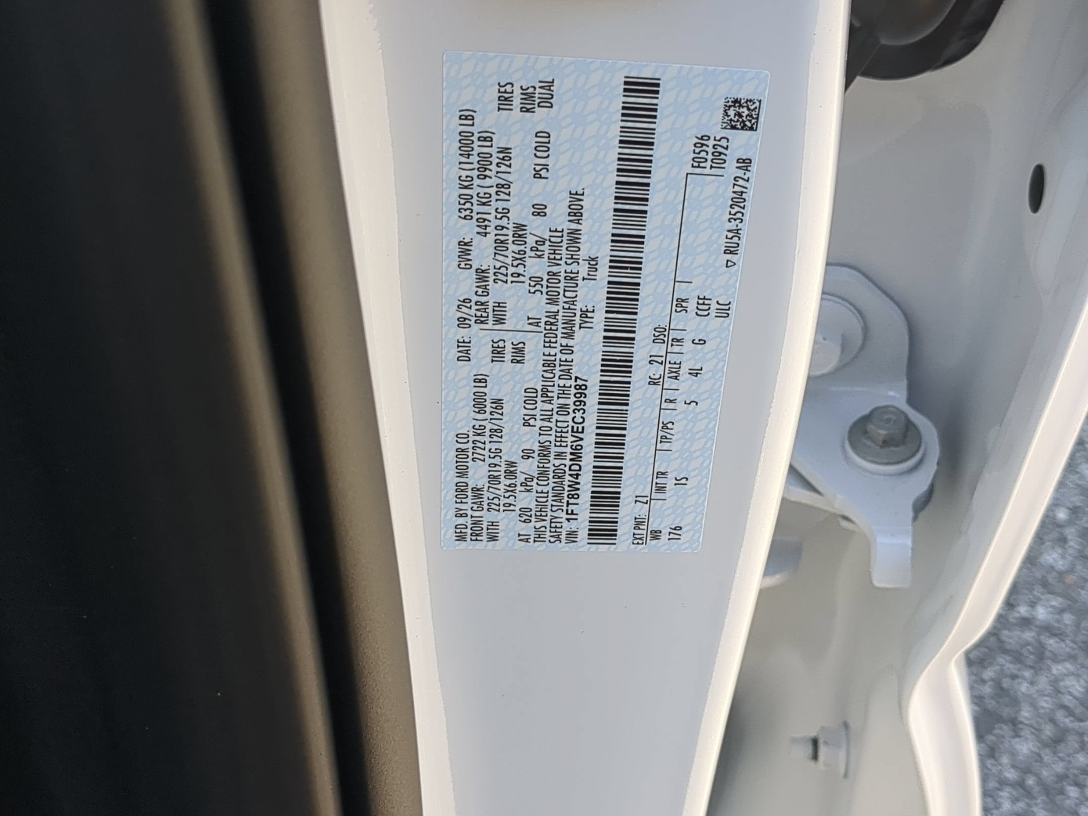 2027 Ford Super Duty F-450 DRW XL