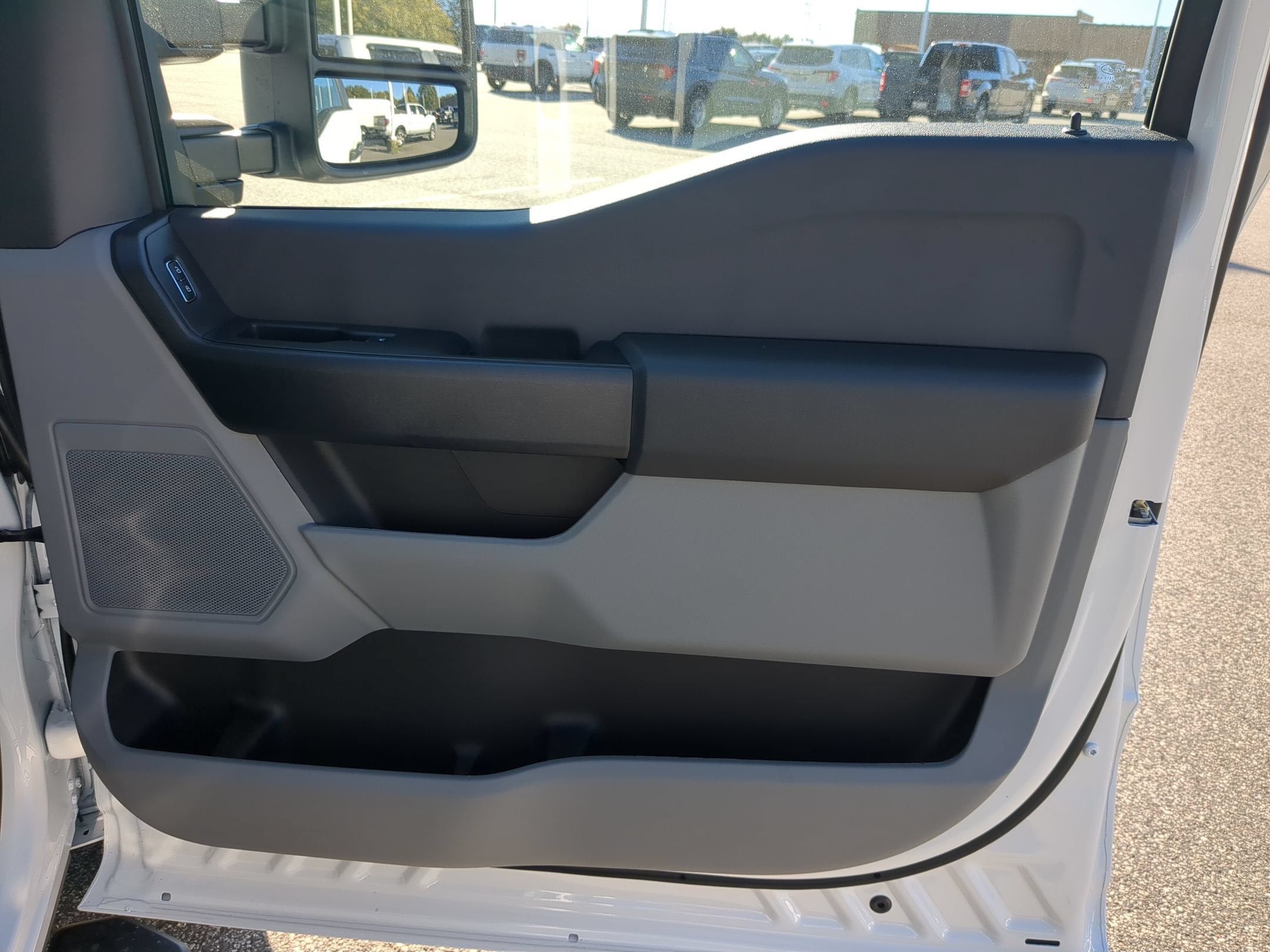 2027 Ford Super Duty F-450 DRW XL