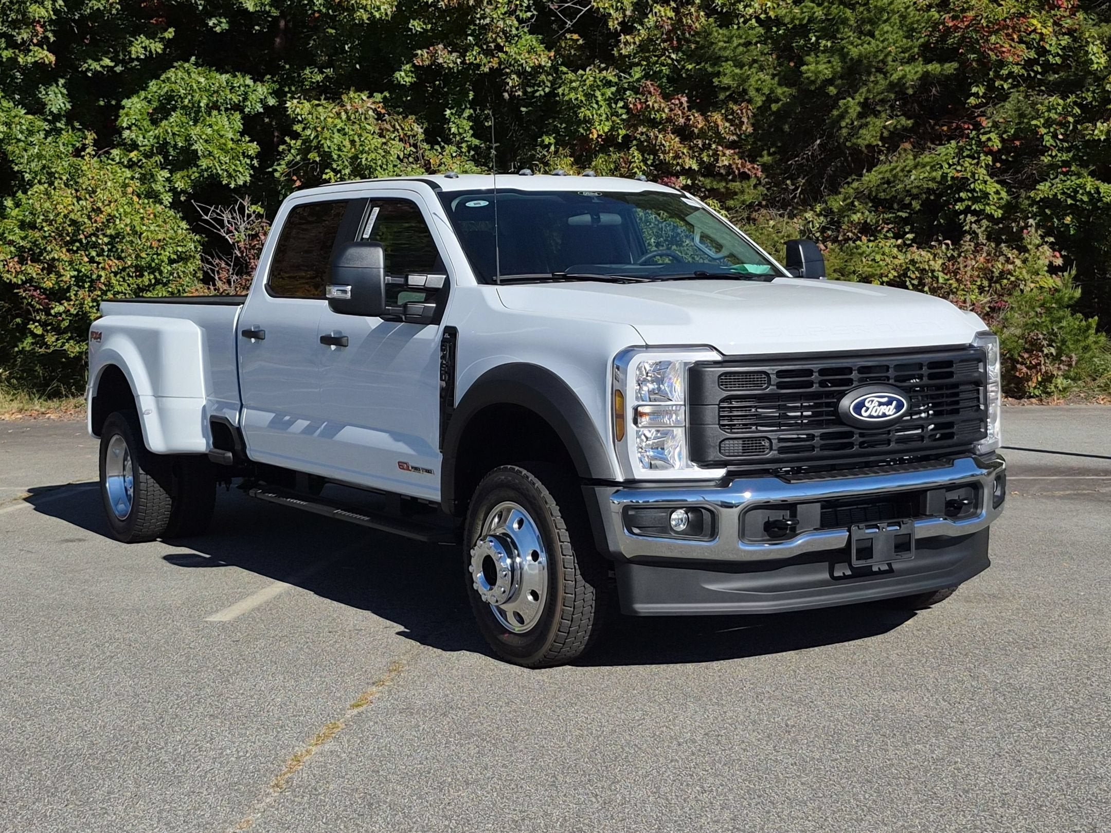 2027 Ford Super Duty F-450 DRW XL