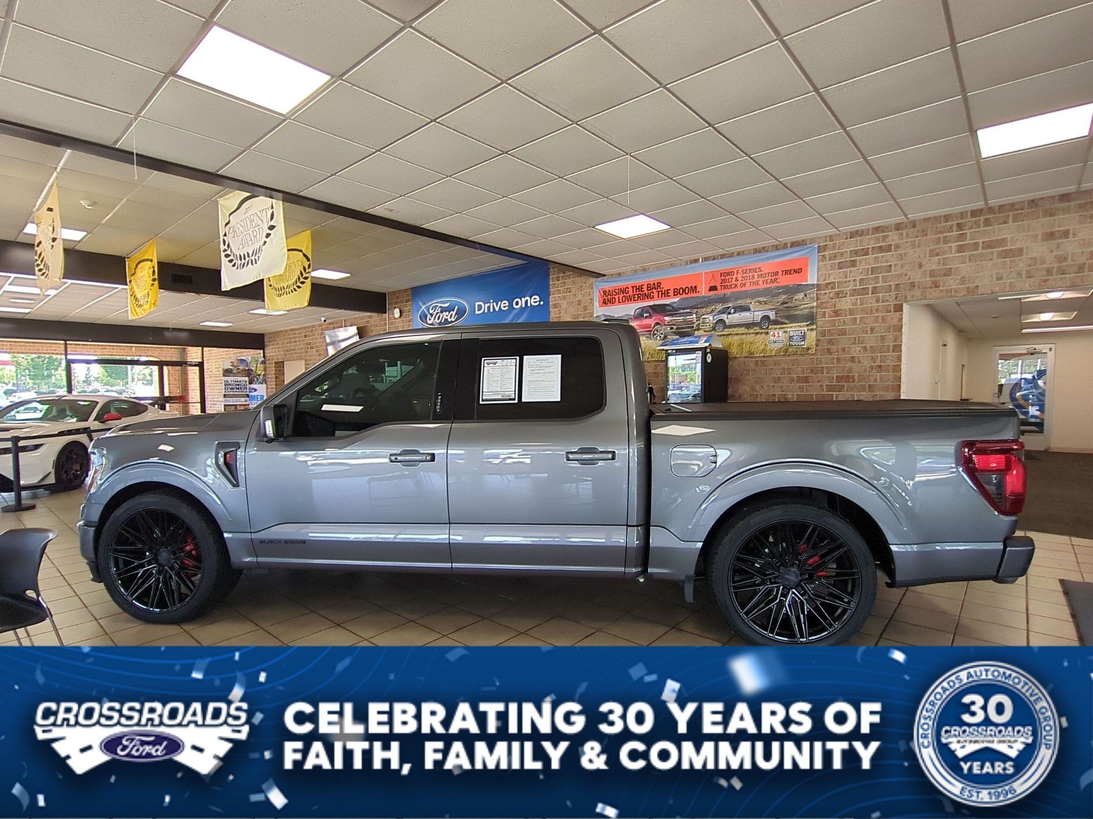2024 Ford F-150 XLT Black Widow