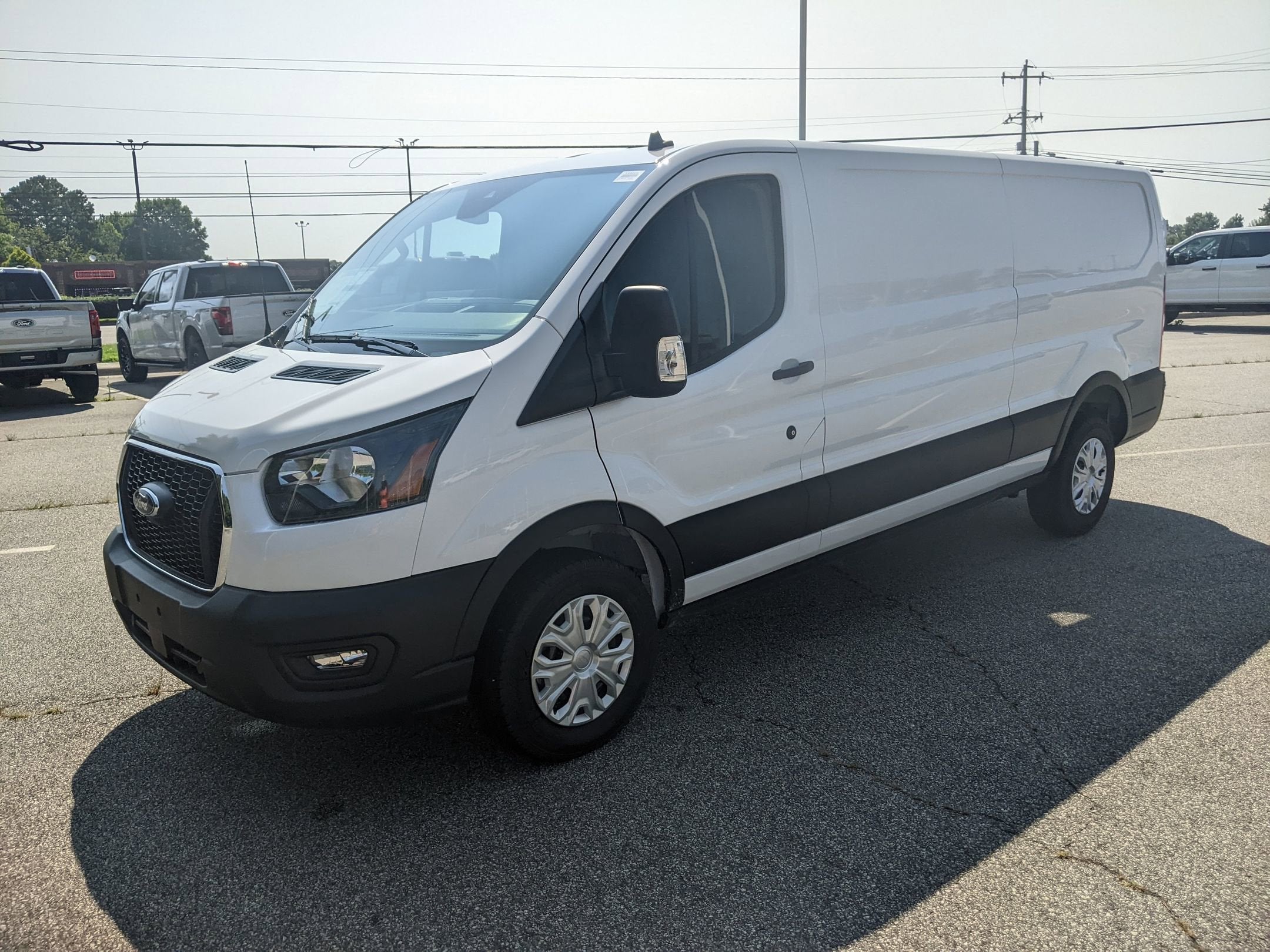 2025 Ford Transit Cargo Van Base