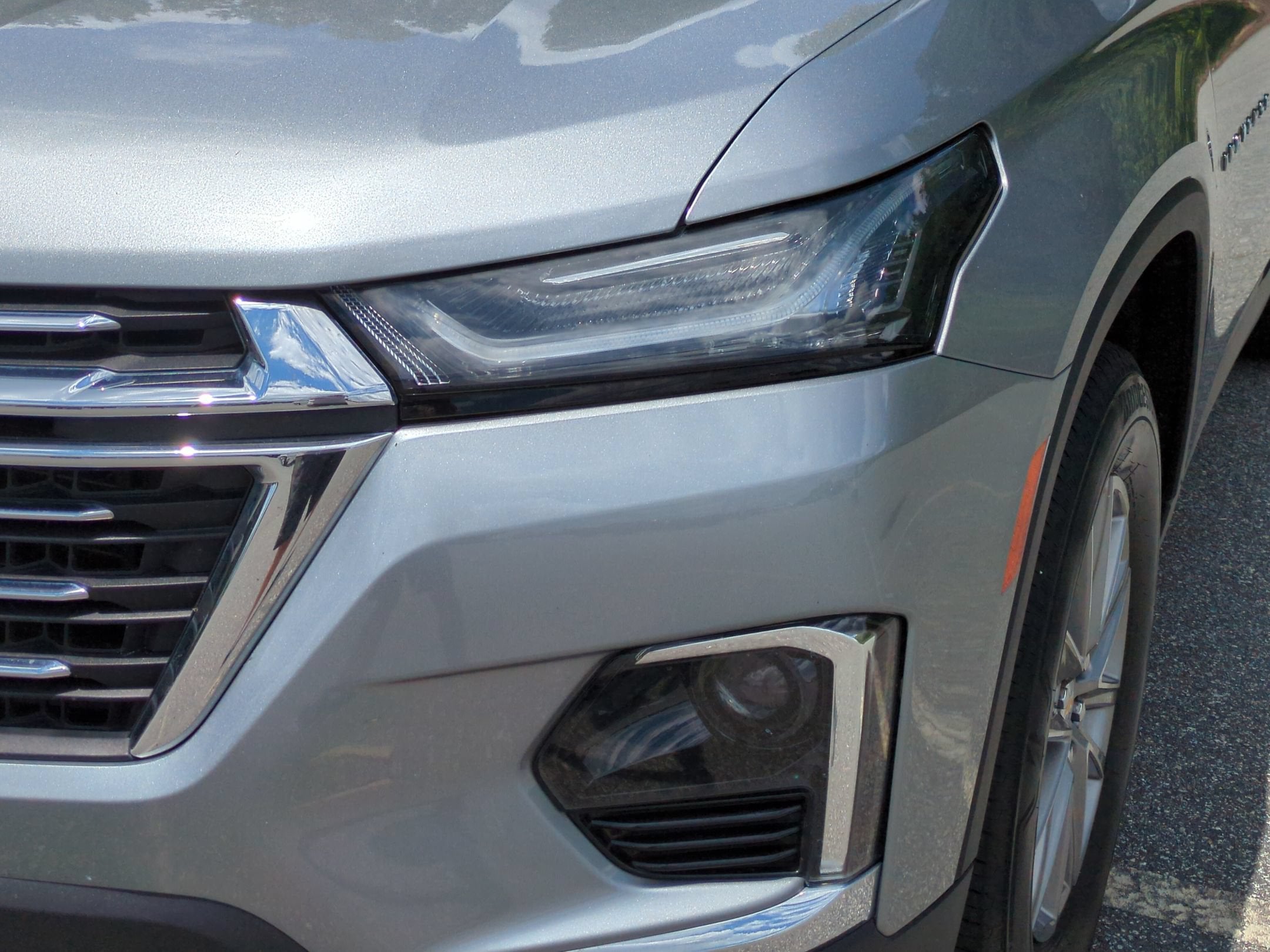 2023 Chevrolet Traverse LT Cloth