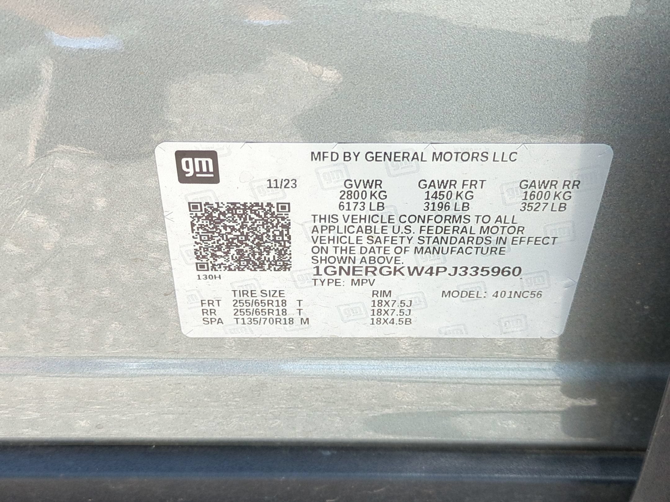 2023 Chevrolet Traverse LT Cloth