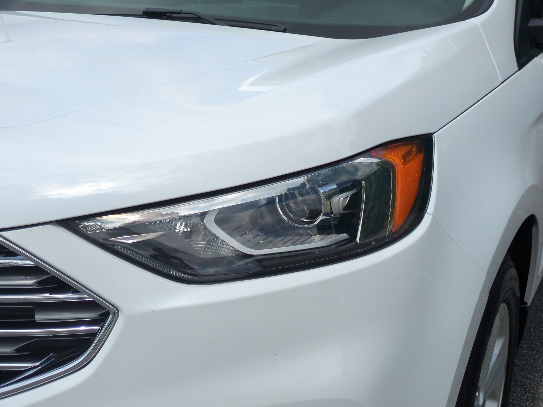 2022 Ford Edge SE