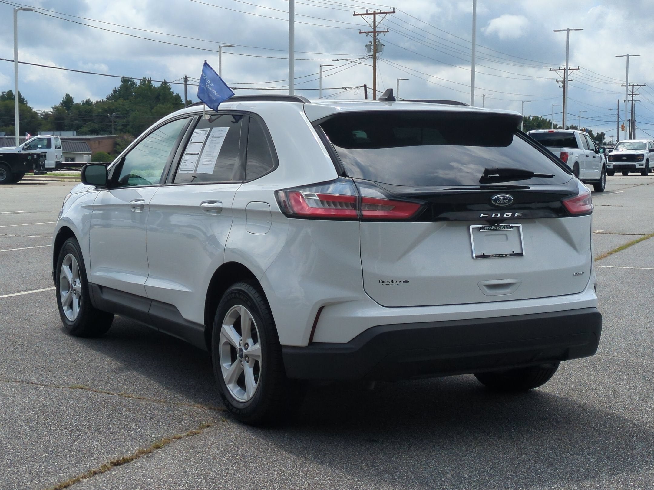 2022 Ford Edge SE