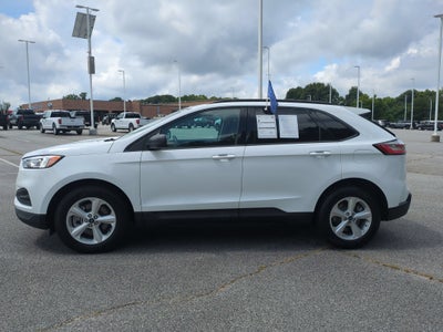 2022 Ford Edge SE