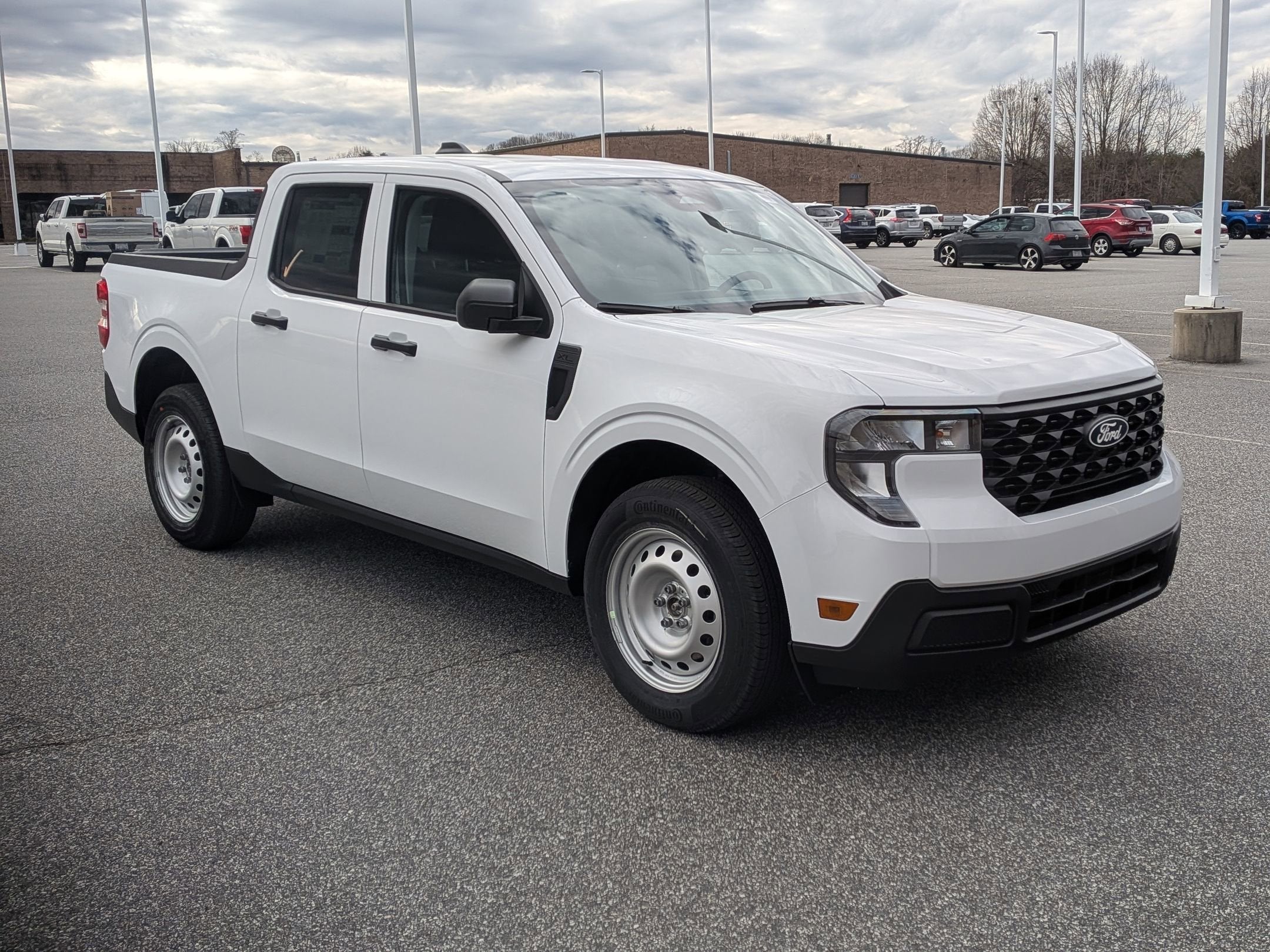 2026 Ford Maverick XL