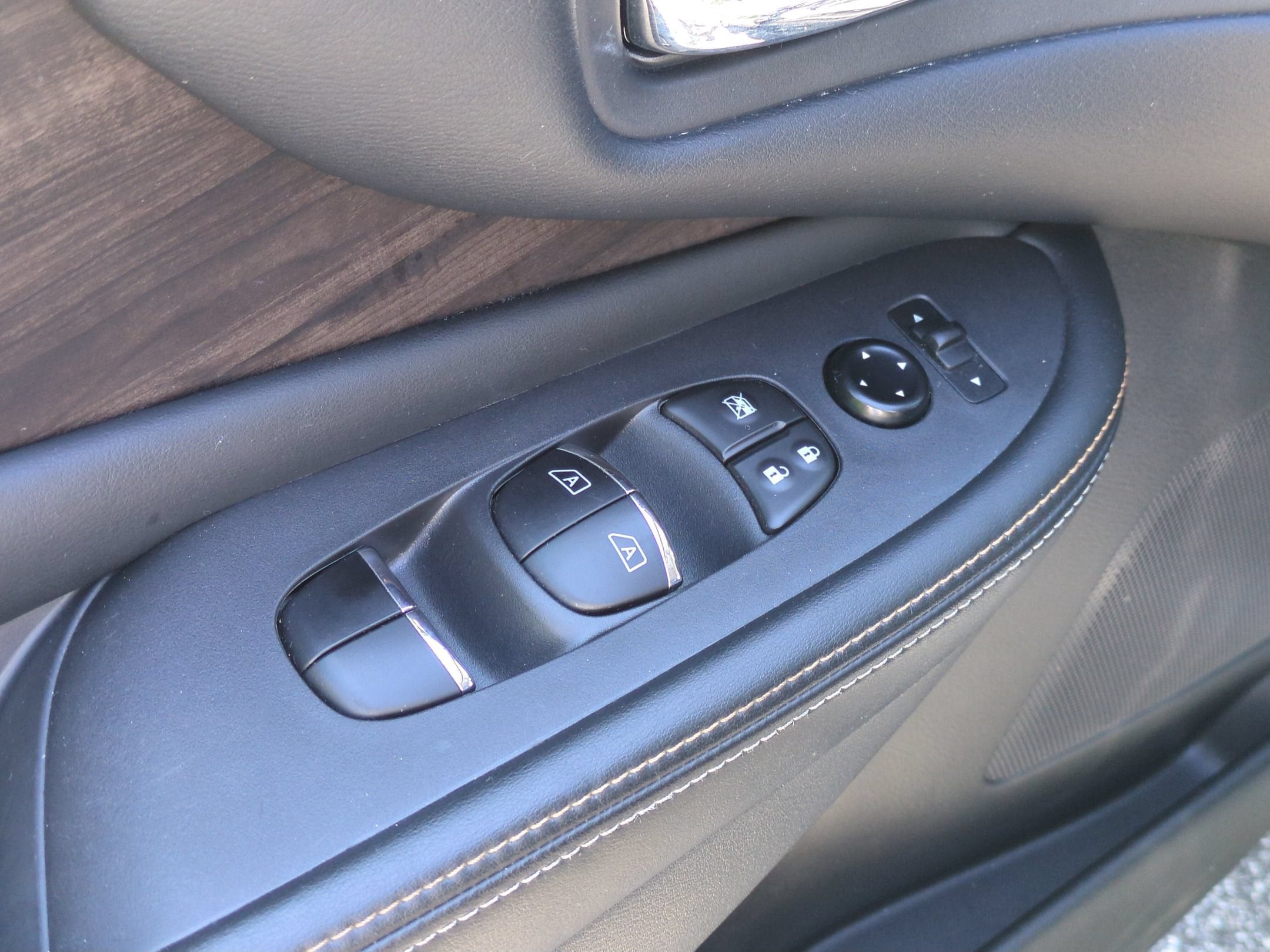 2023 Nissan Murano Platinum