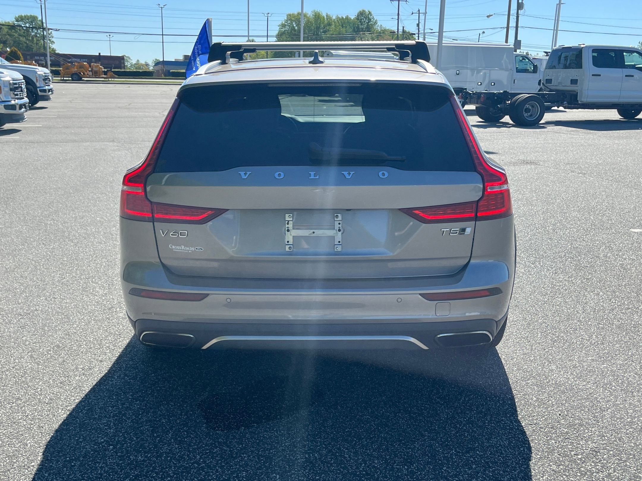 2021 Volvo V60 Cross Country T5