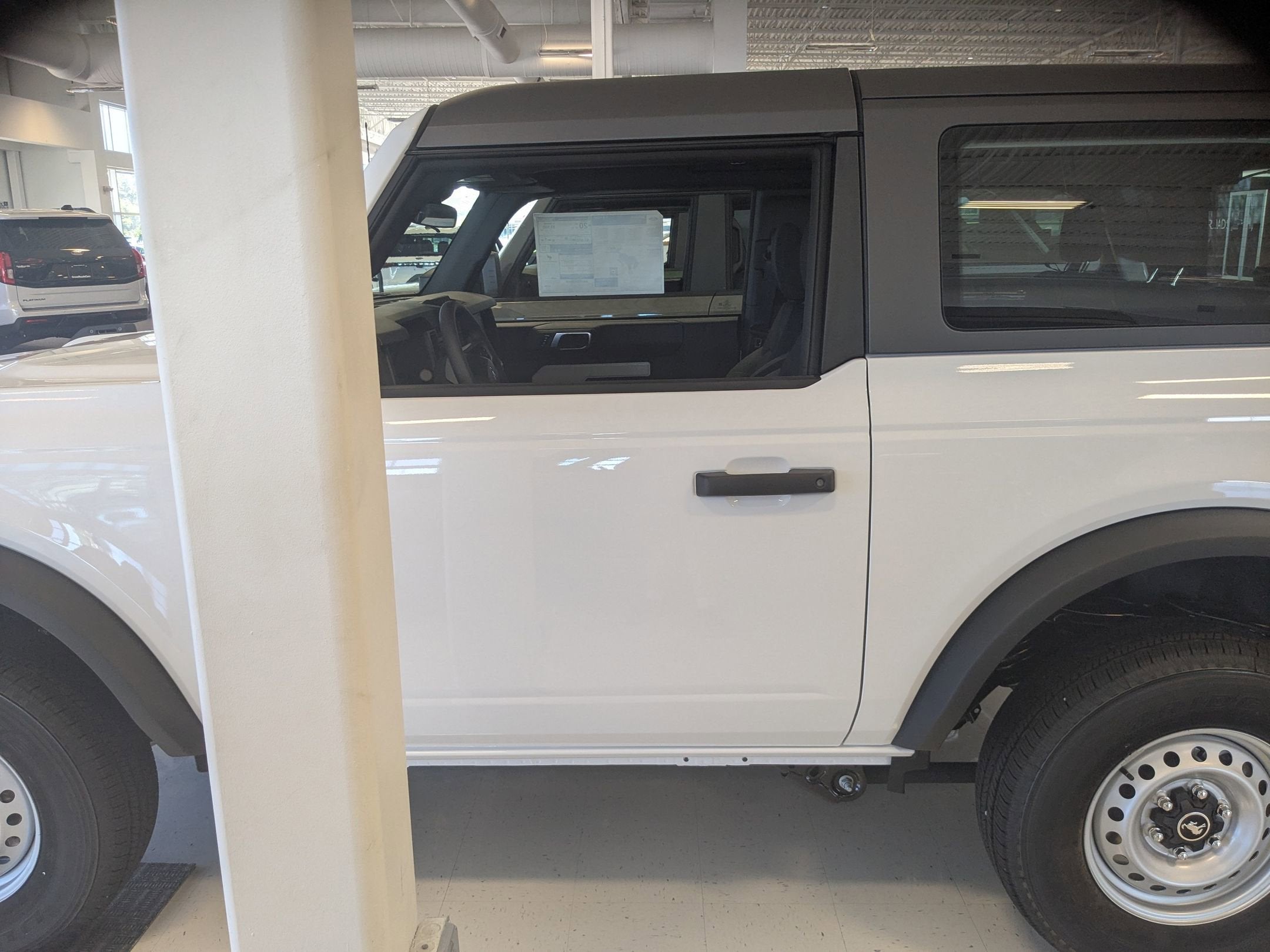 2025 Ford Bronco Base