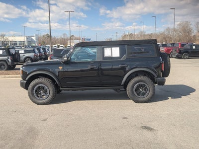 2023 Ford Bronco Badlands