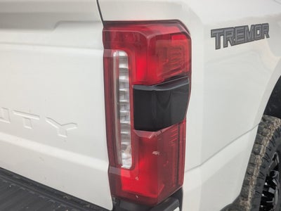 2025 Ford Super Duty F-350 SRW LARIAT