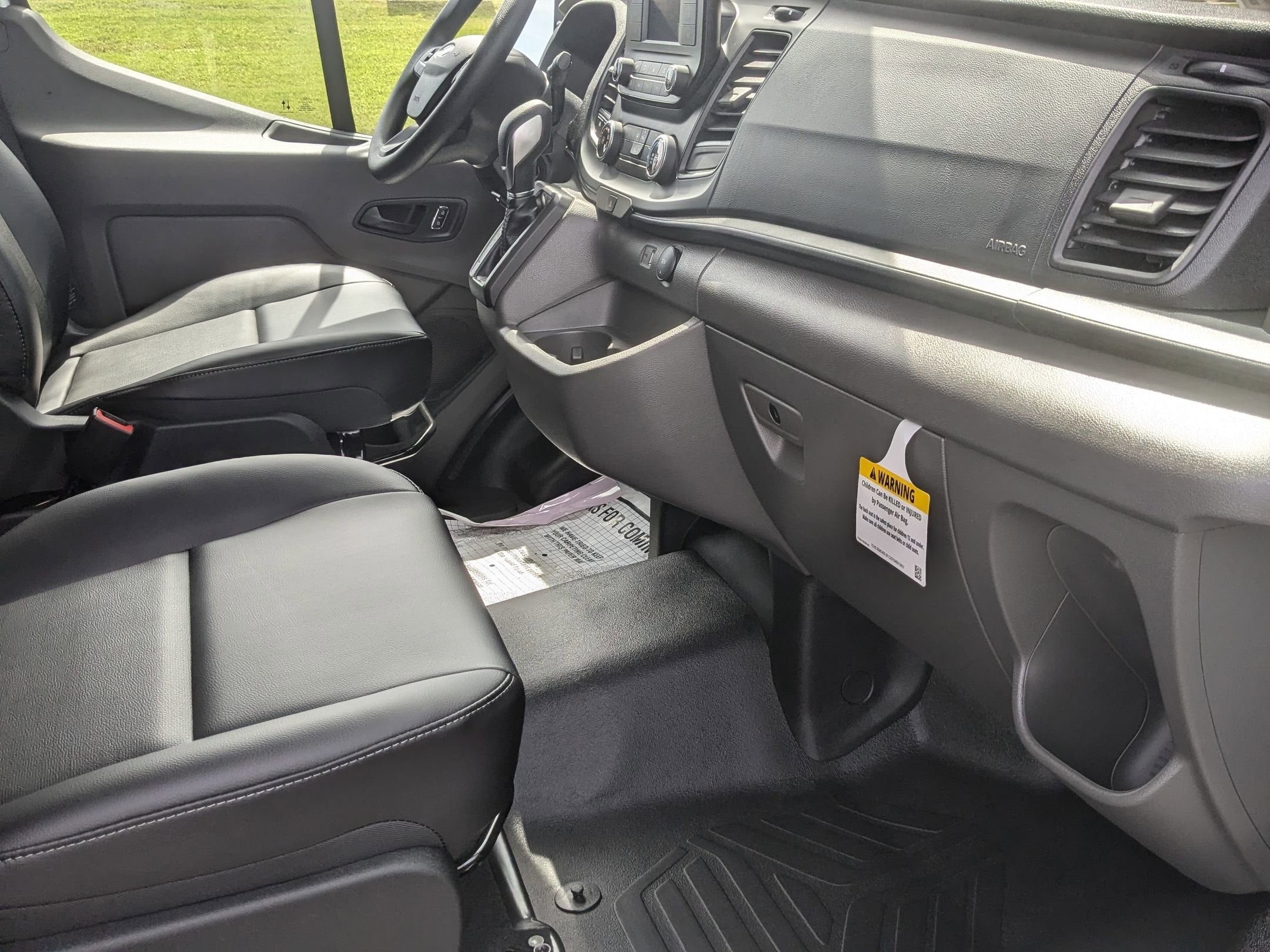 2025 Ford Transit Cargo Van Base