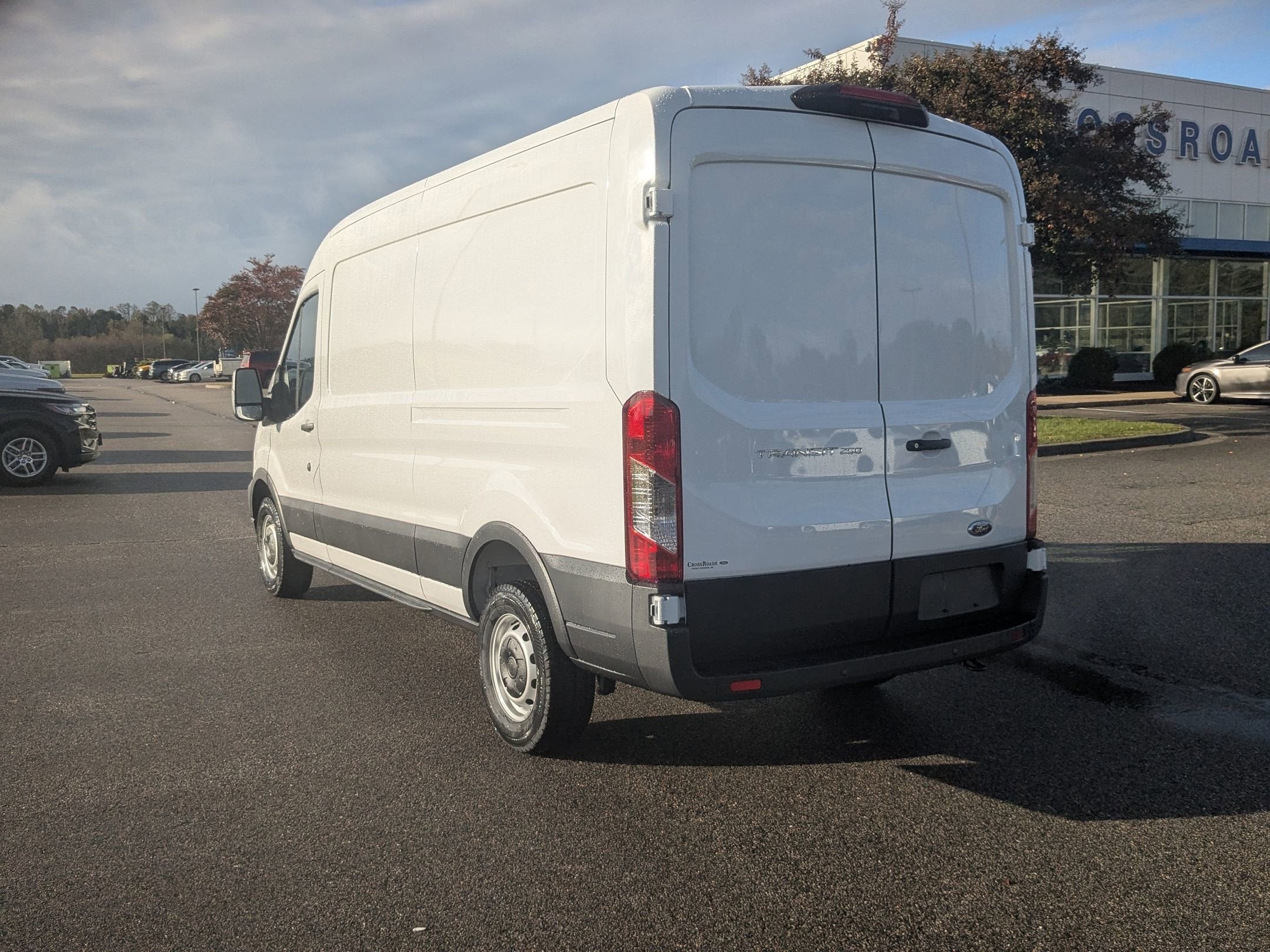 2025 Ford Transit Cargo Van Base