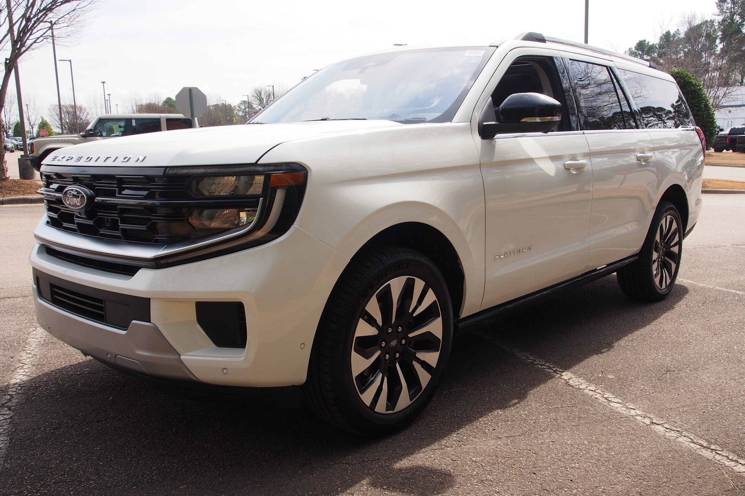 2025 Ford Expedition Max Platinum