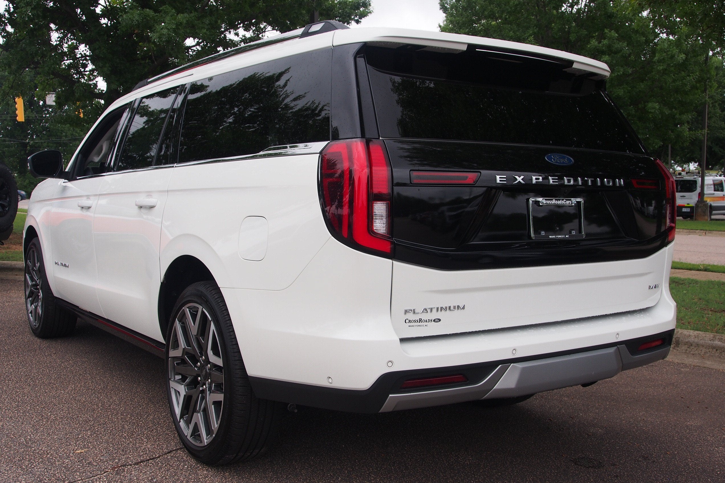 2025 Ford Expedition Max Platinum