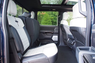 2025 Ford F-150 Lightning Platinum