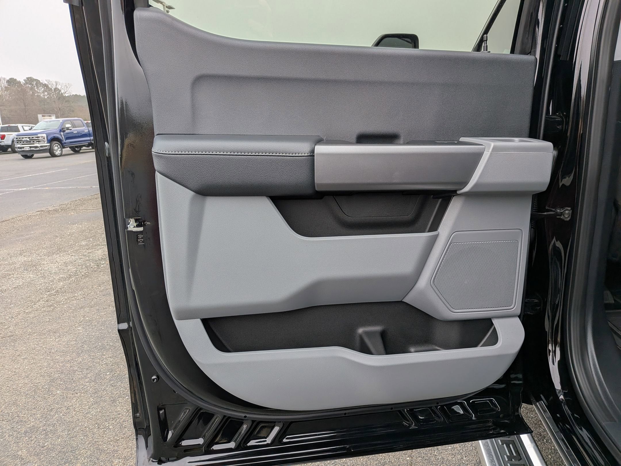 2026 Ford Super Duty F-450 DRW XLT