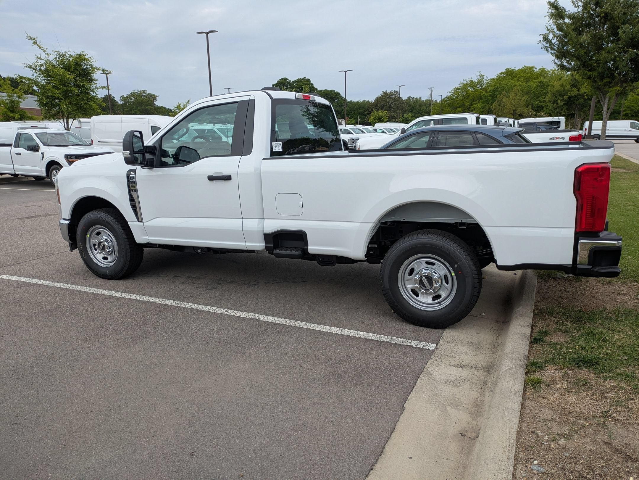 2026 Ford Super Duty F-250 SRW XL