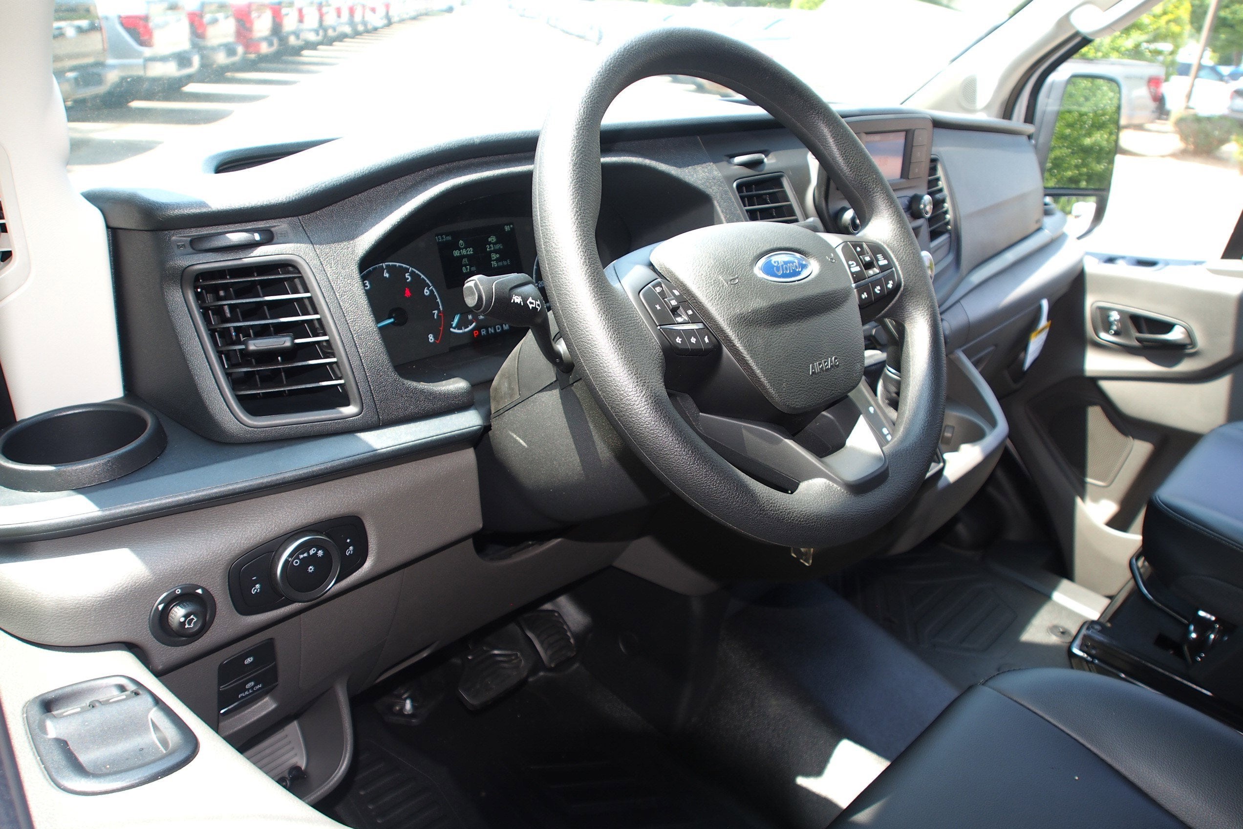 2025 Ford Transit Cargo Van Base