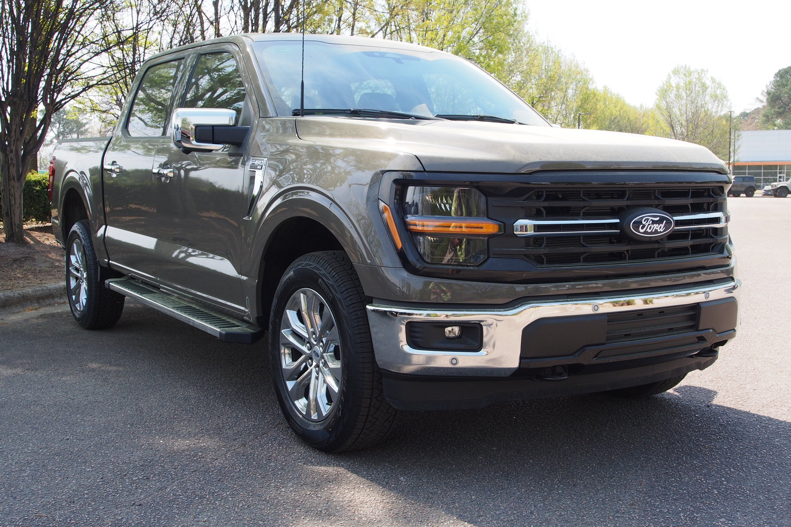 2026 Ford F-150 XLT - Crossroads Courtesy Demo