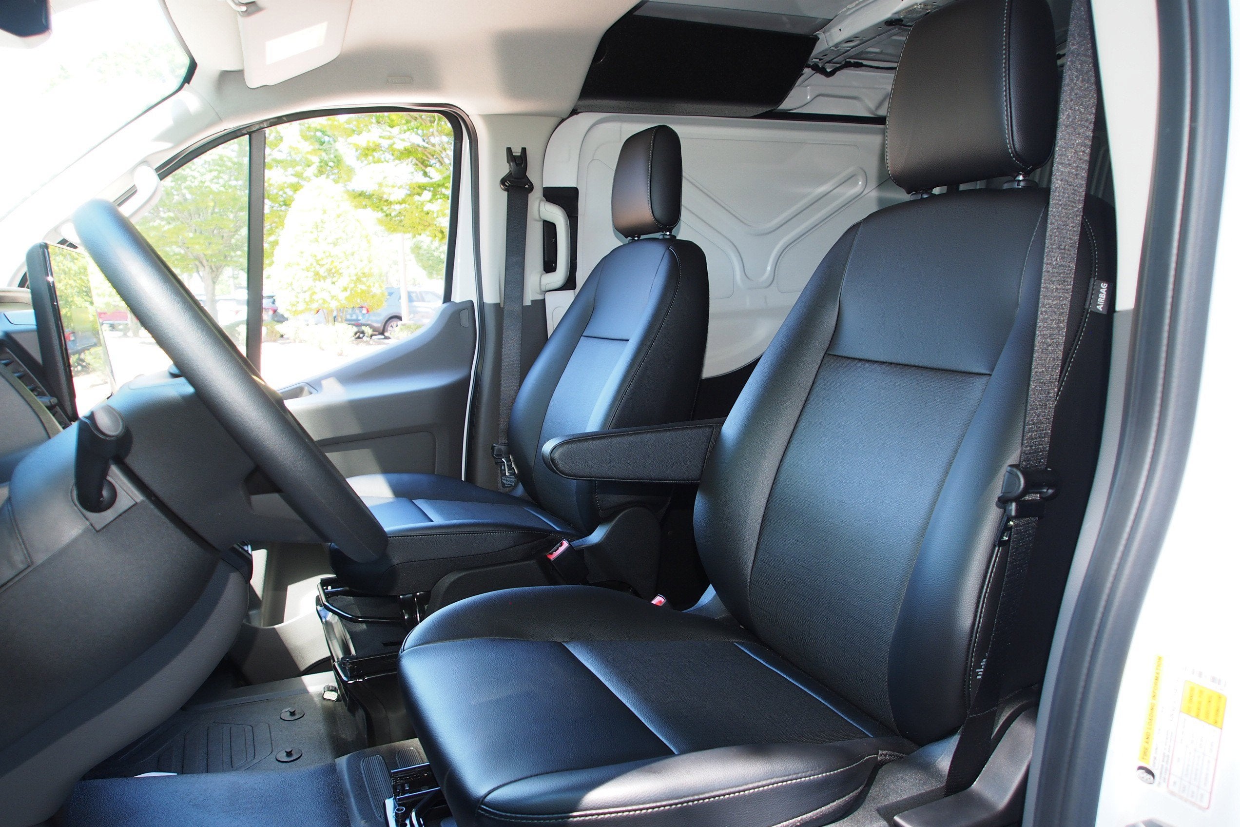 2026 Ford Transit Cargo Van Base