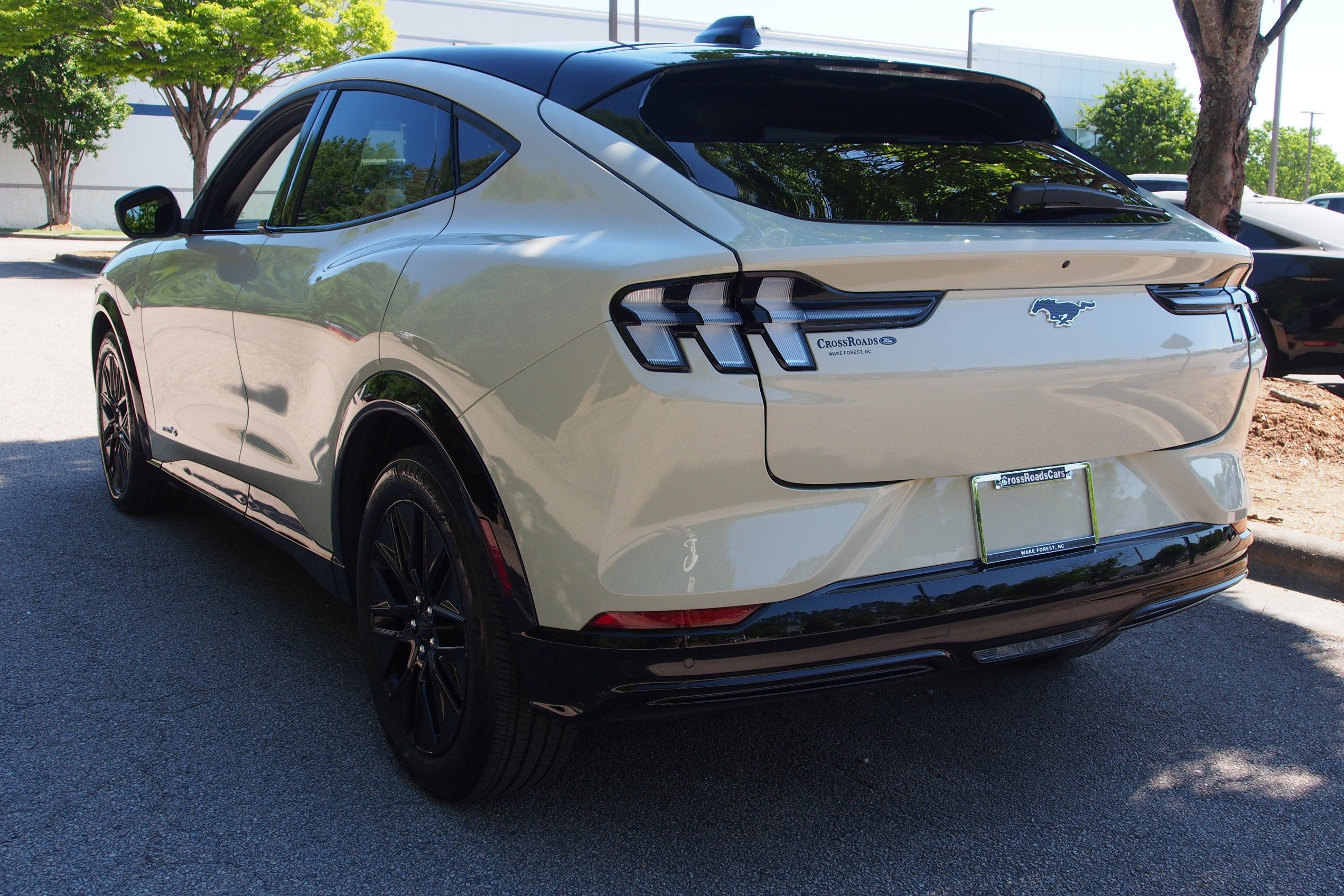 2025 Ford Mustang Mach-E Premium