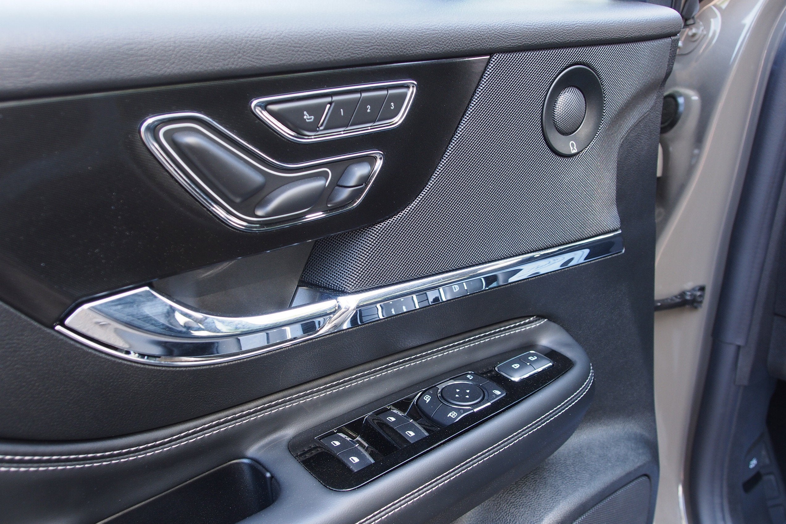 2025 Lincoln Corsair Reserve