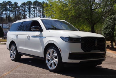 2025 Lincoln Navigator Reserve
