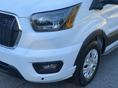 2027 Ford Transit Passenger Wagon XLT