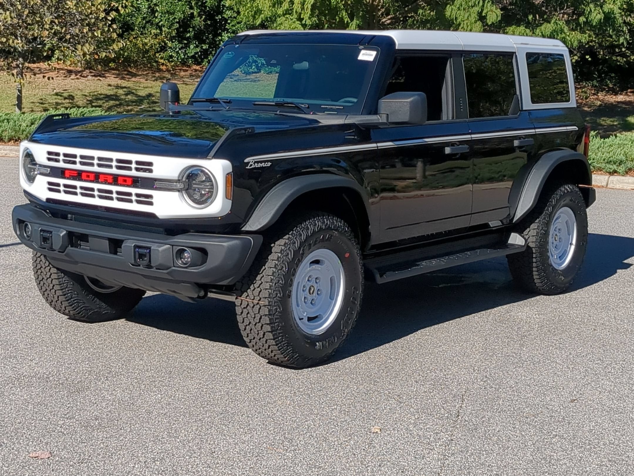 2026 Ford Bronco Heritage Edition