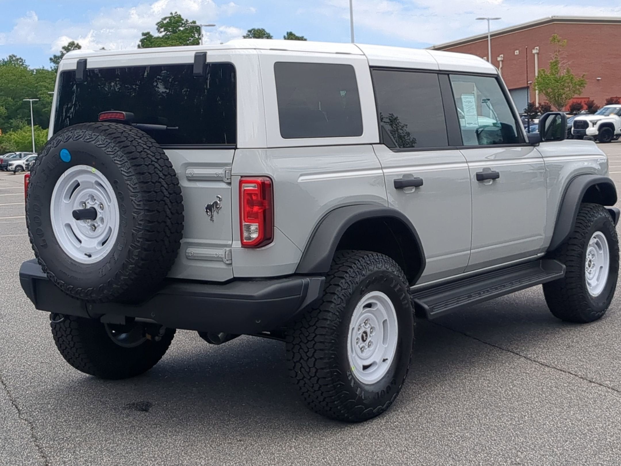 2026 Ford Bronco Heritage Edition