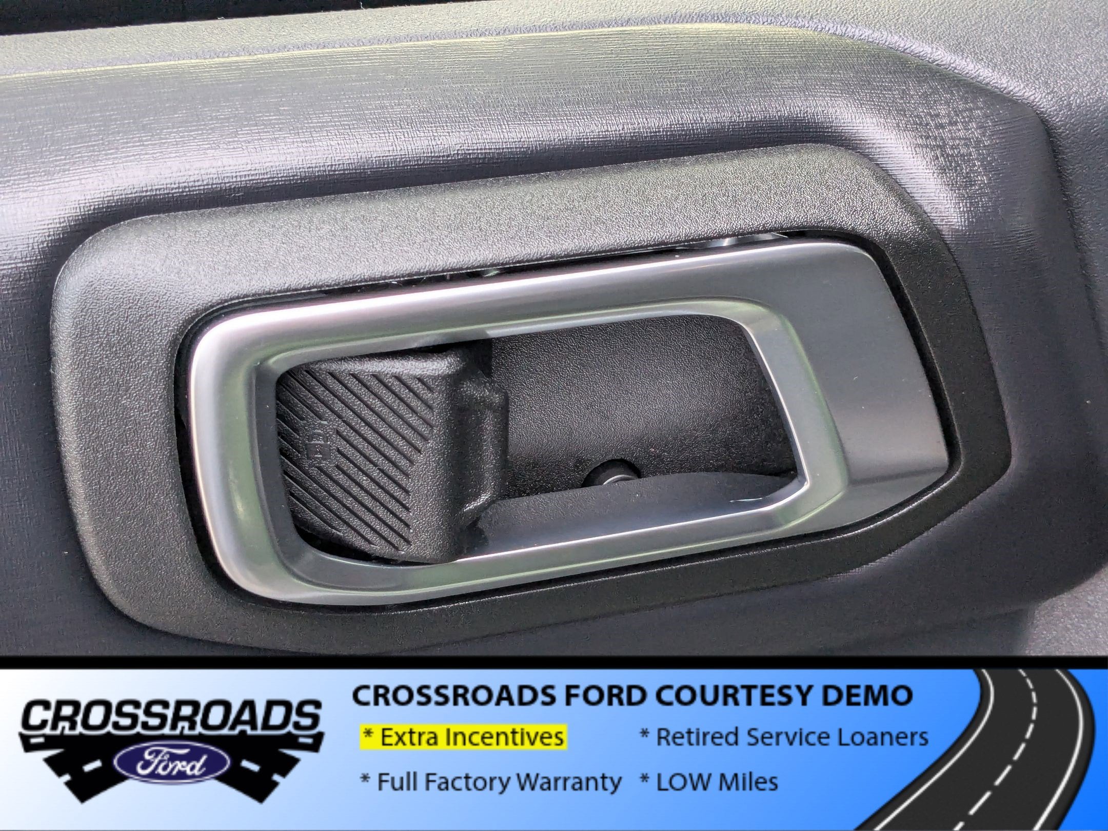 2025 Ford Bronco Outer Banks - Crossroads Courtesy Demo