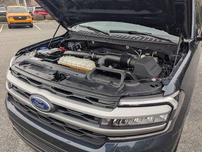 2024 Ford Expedition XLT