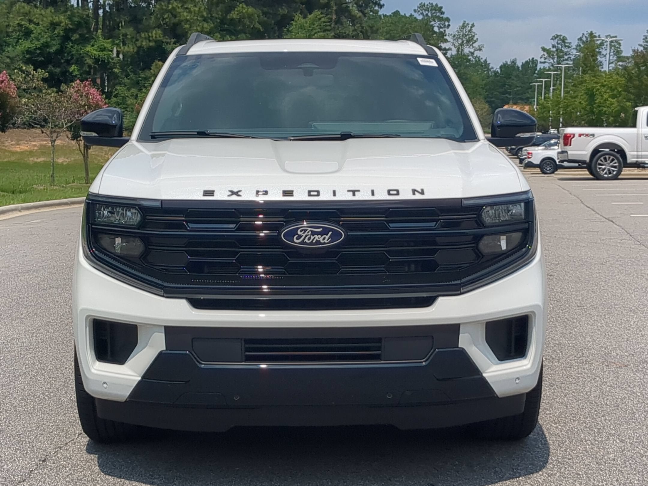 2027 Ford Expedition Platinum