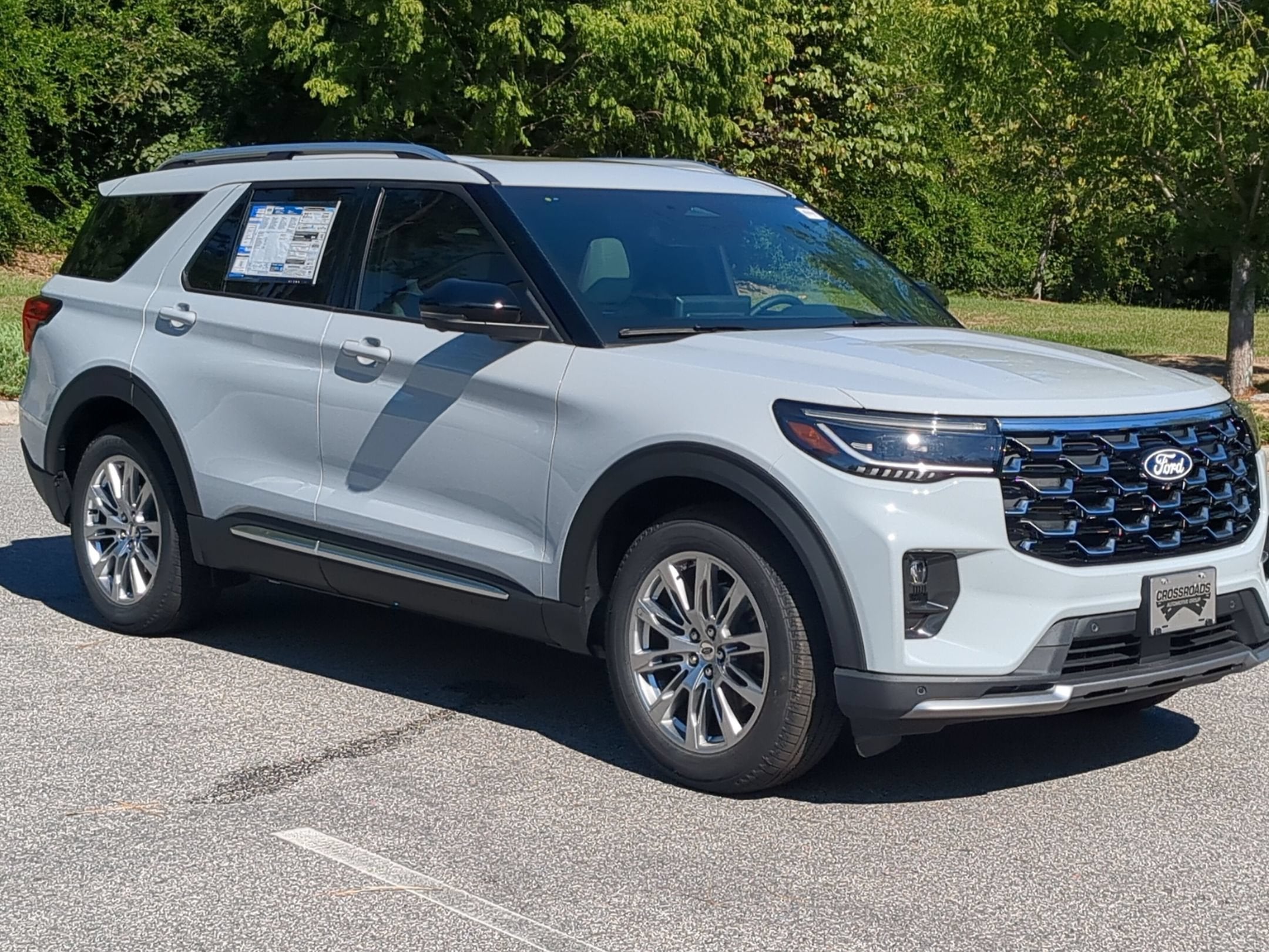2027 Ford Explorer Platinum