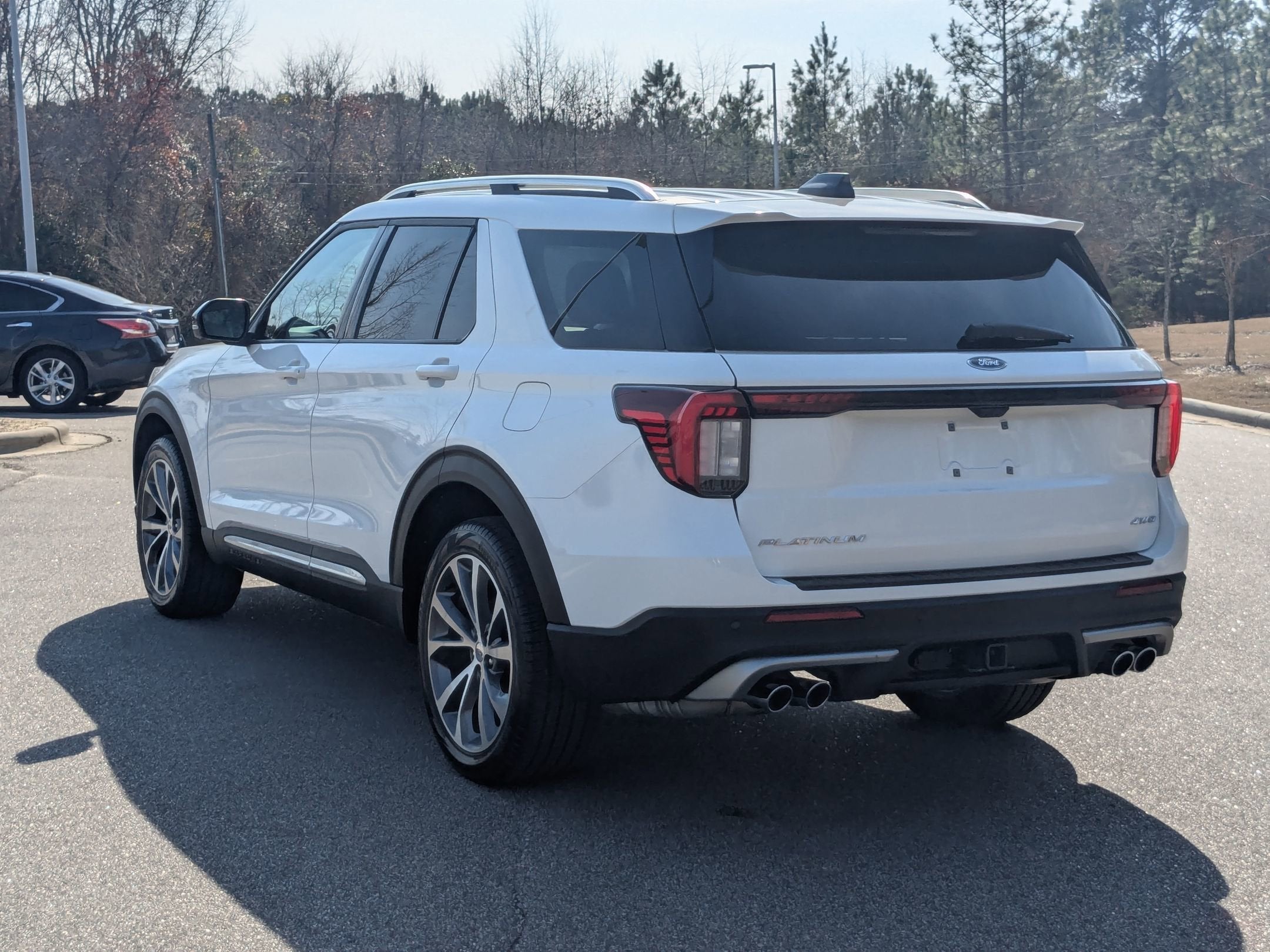 2025 Ford Explorer Platinum