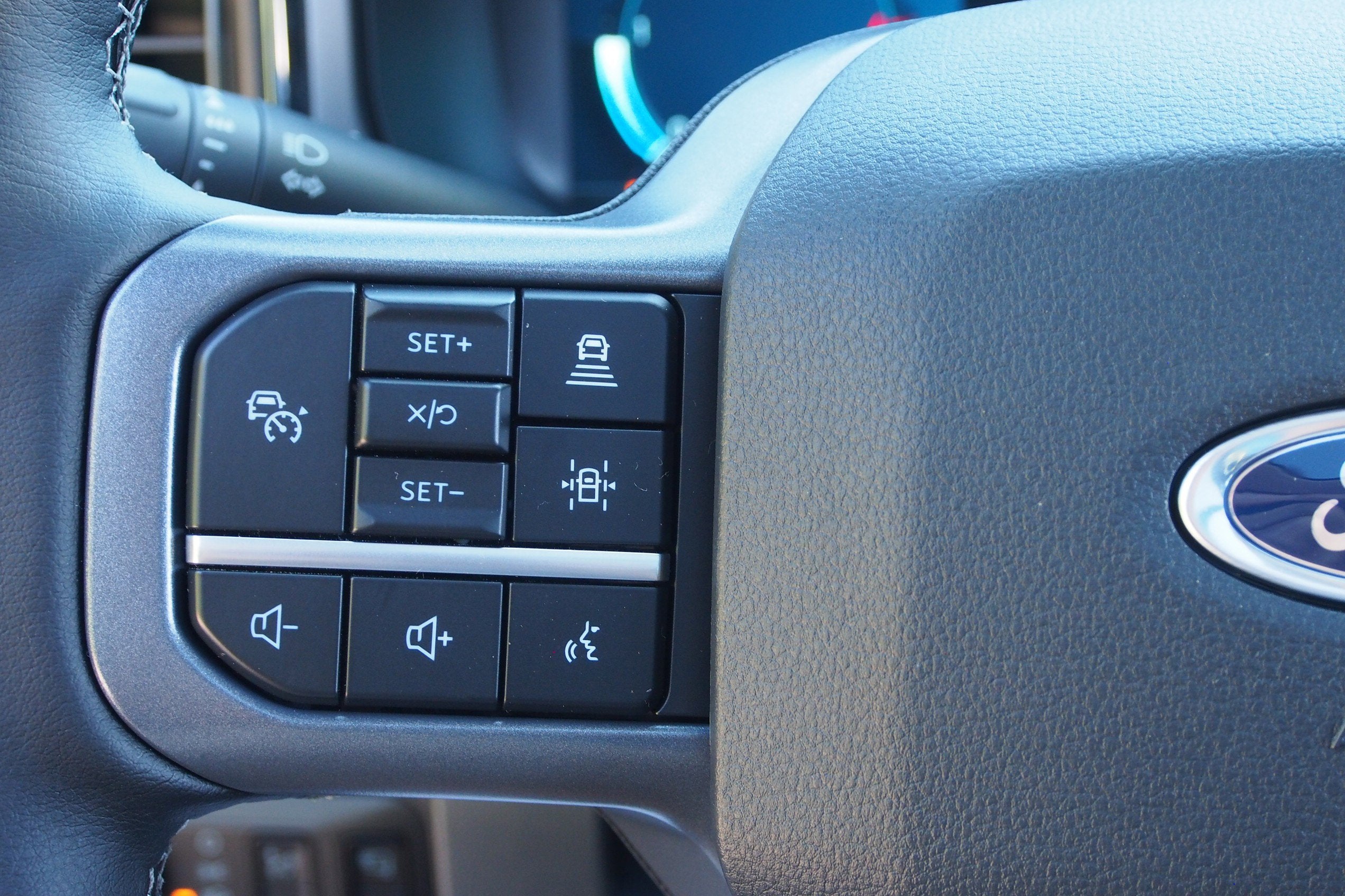 2025 Ford Super Duty F-350 SRW LARIAT