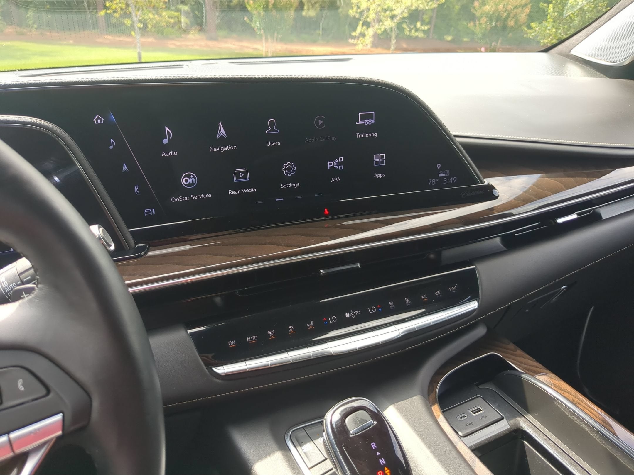 2024 Cadillac Escalade ESV 4WD Sport Platinum