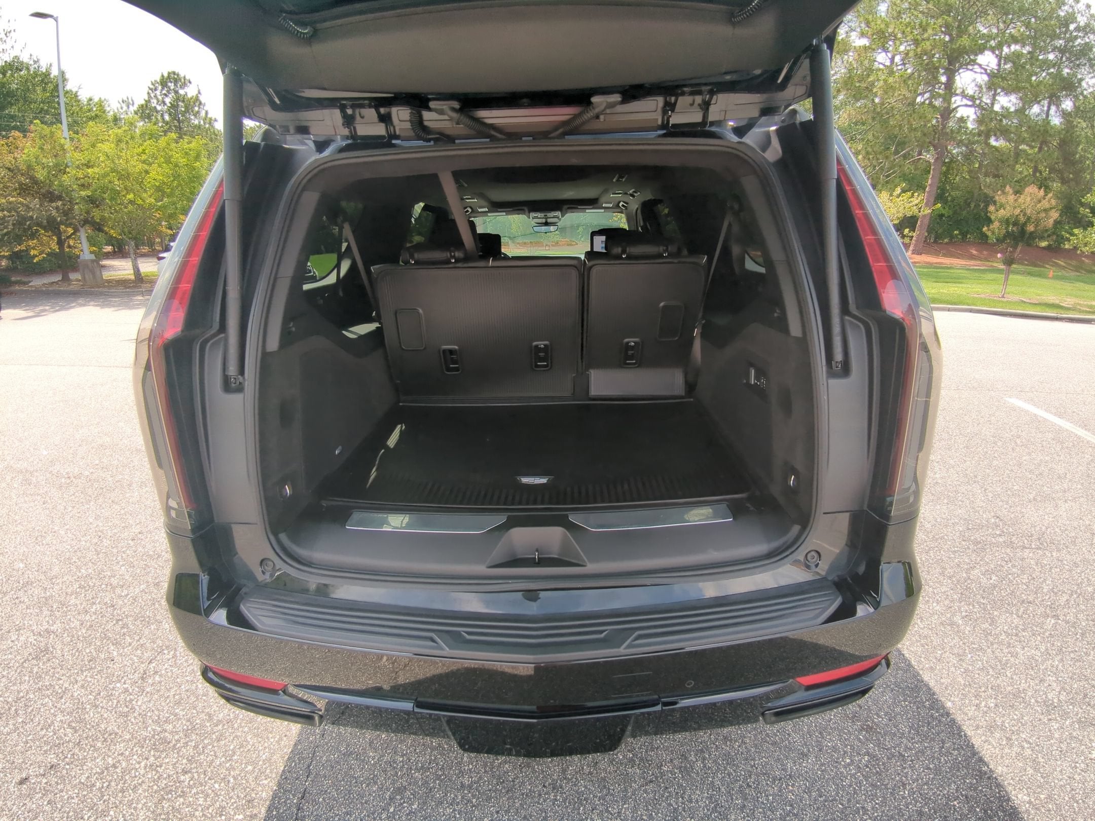 2024 Cadillac Escalade ESV 4WD Sport Platinum