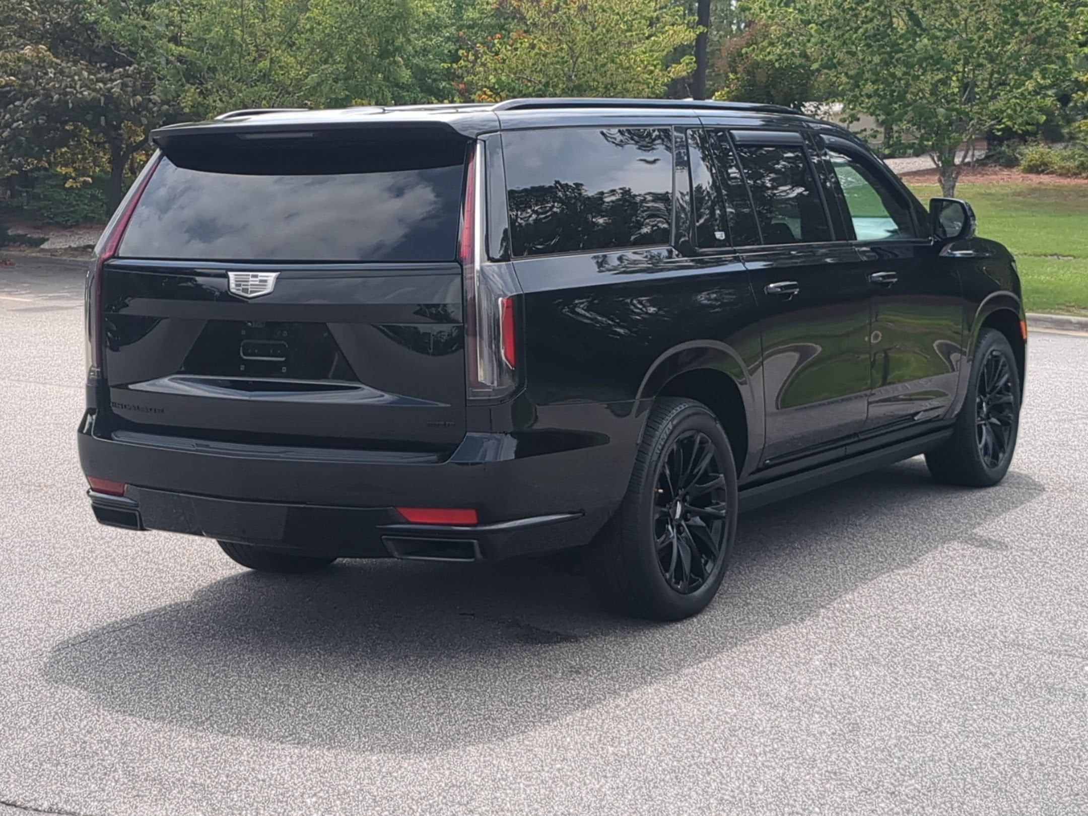 2024 Cadillac Escalade ESV 4WD Sport Platinum