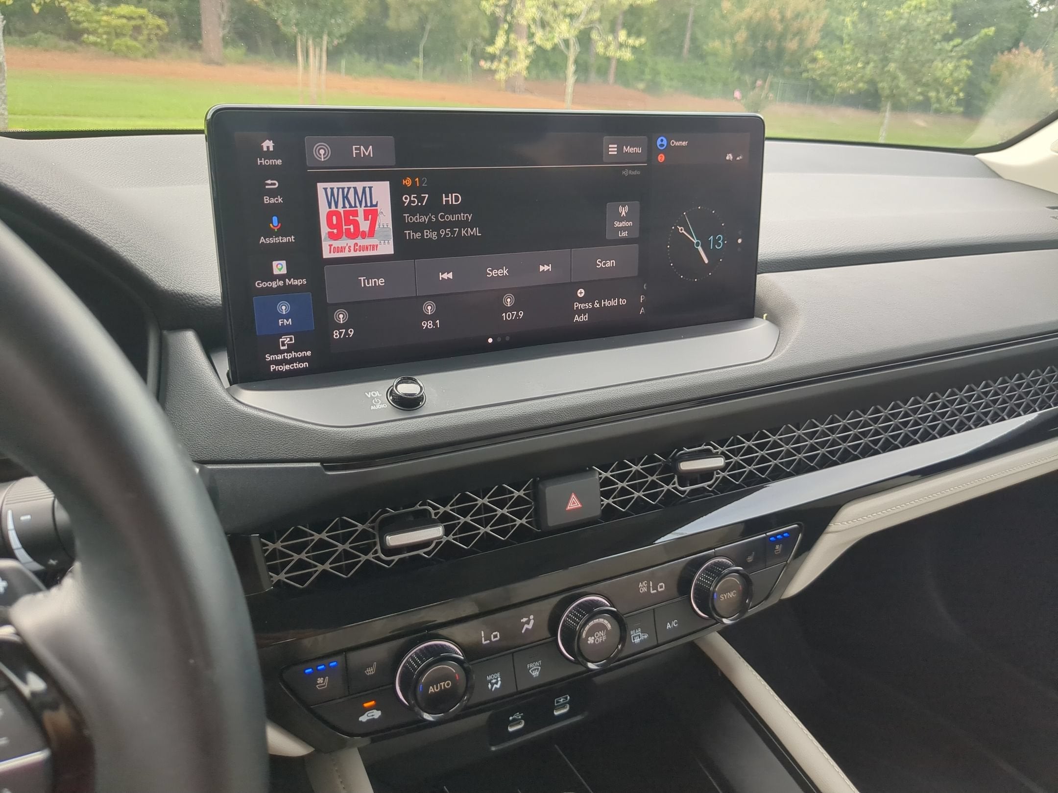 2023 Honda Accord Hybrid Touring