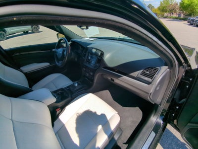 2020 Chrysler 300 300S