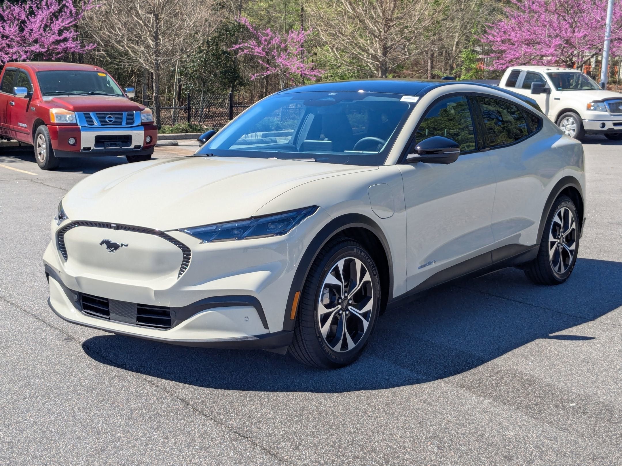 2025 Ford Mustang Mach-E Select