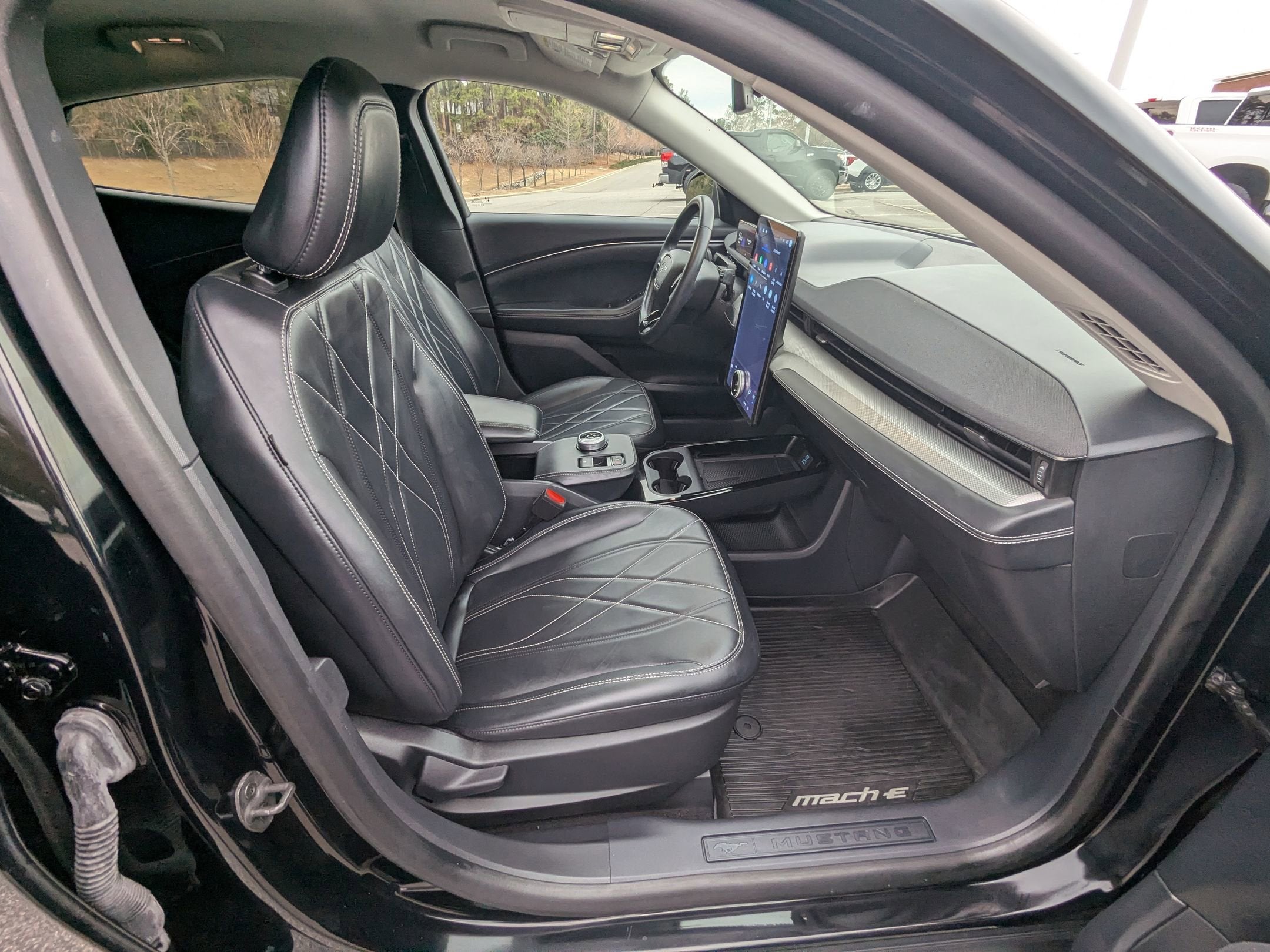 2023 Ford Mustang Mach-E Select